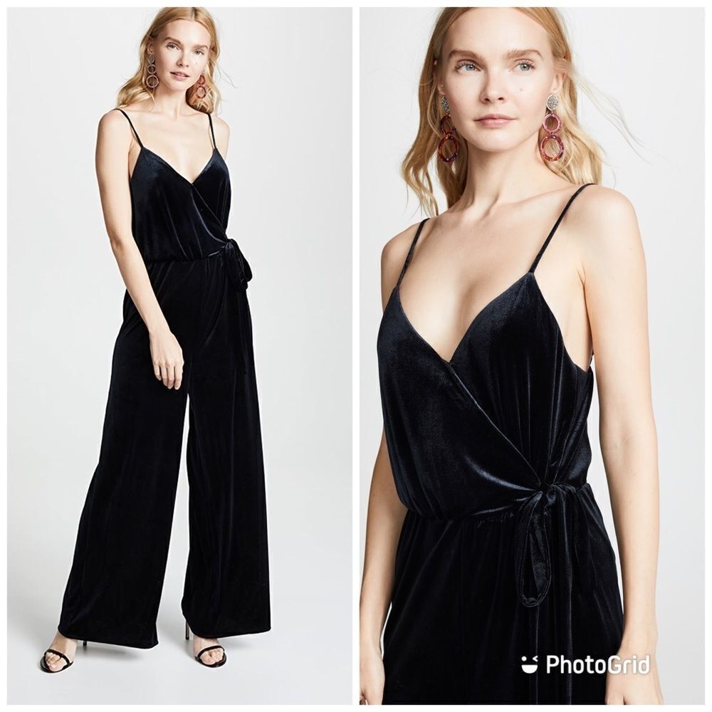 REBECCA MINKOFF Black Velvet Jumpsuit Deep V Wide Leg Spaghetti Strap Small‎ New